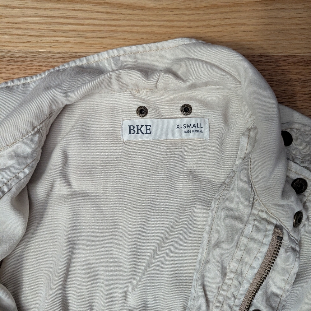 BKE Womens XS Beige Utility Cropped Jacket Moto Casual Cargo Y2K Style - Picture 6 of 12